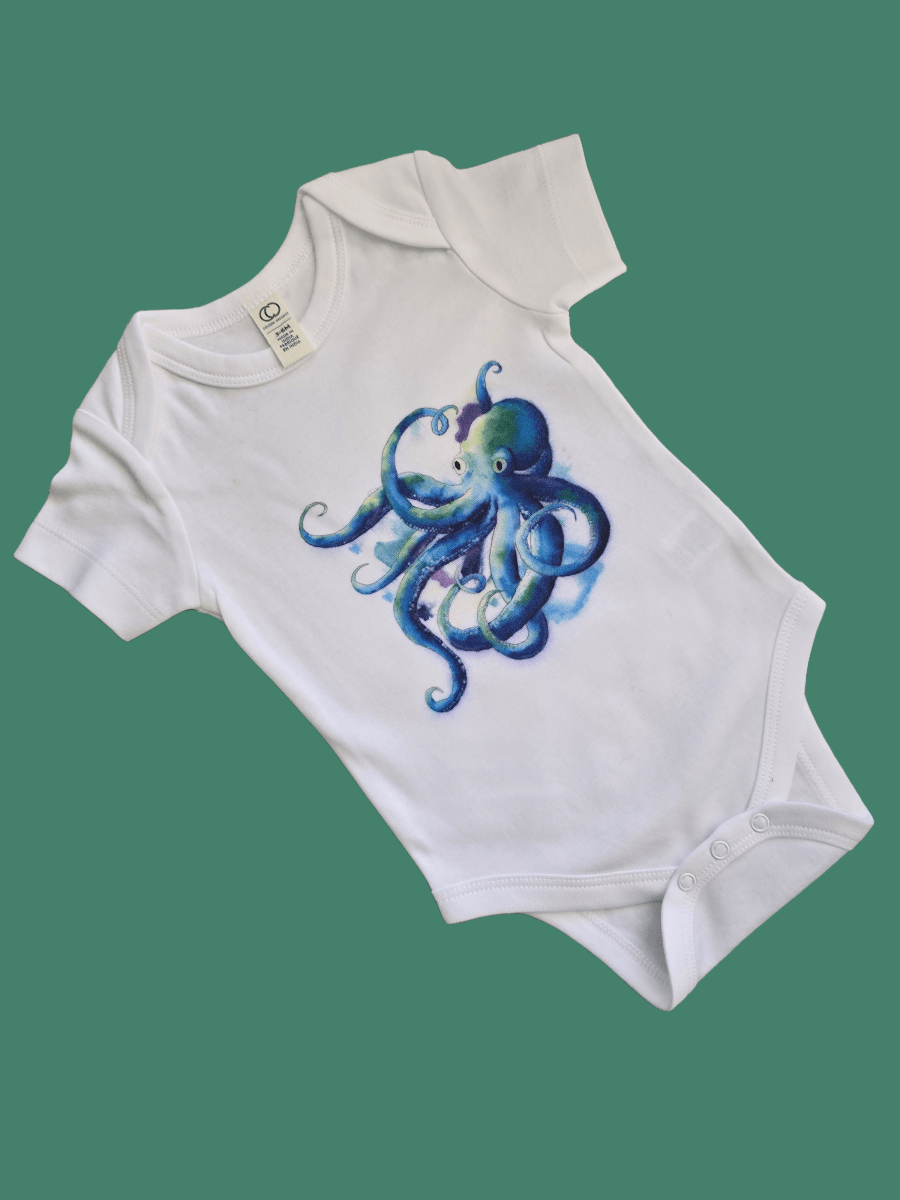 Organic Cotton Short Sleeve Baby Onesie with Octopus Design | Eco-Friendly Newborn Outfit | Ocean-Themed Baby Shower Gift (Copy)